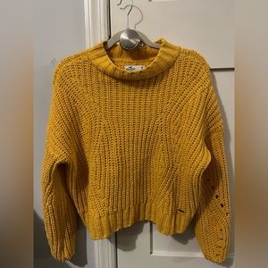Hollister yellow sweater